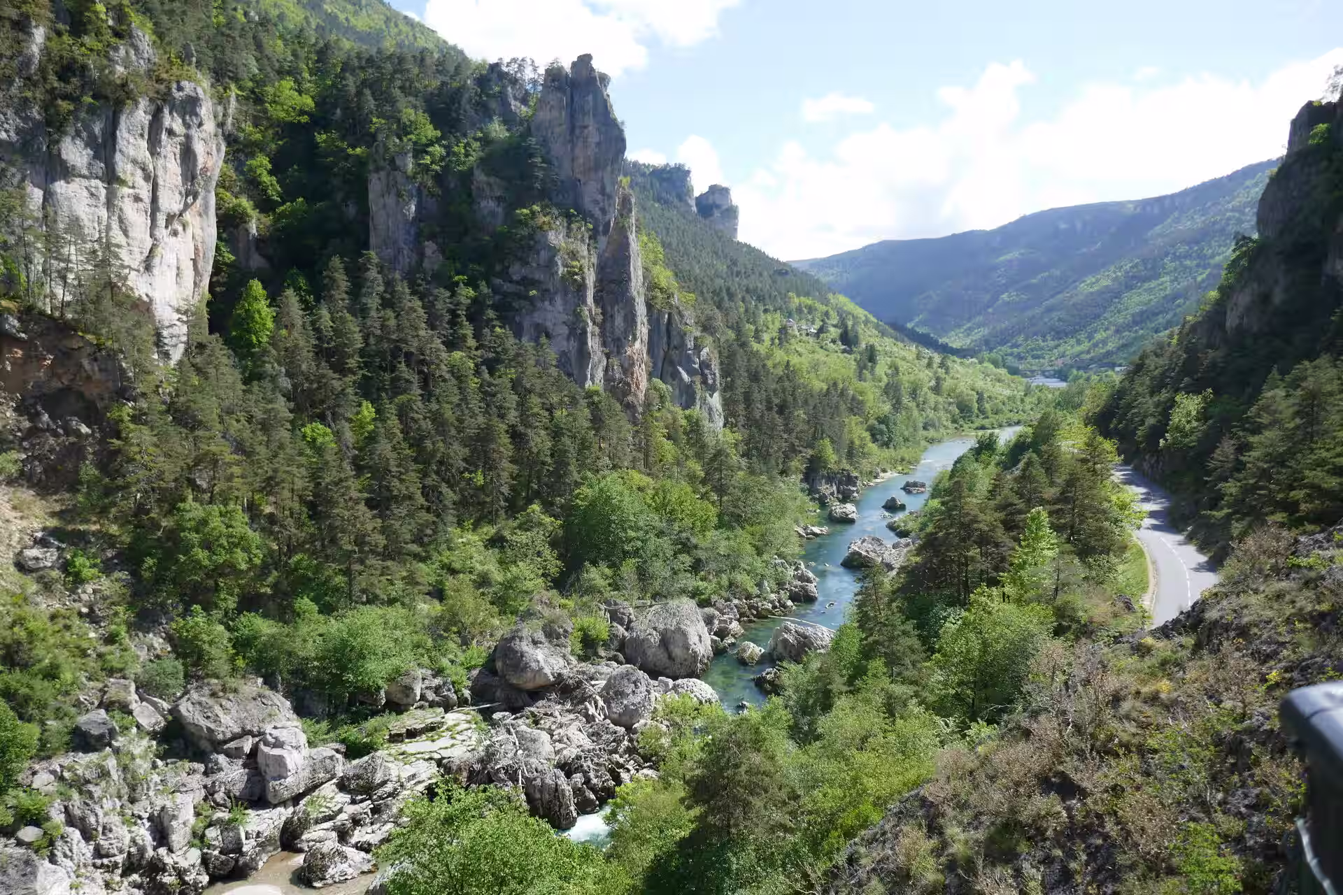 Rafting in der Auvergne-Rhône-Alpes, Frankreich – Beste Spots und lokale Tipps