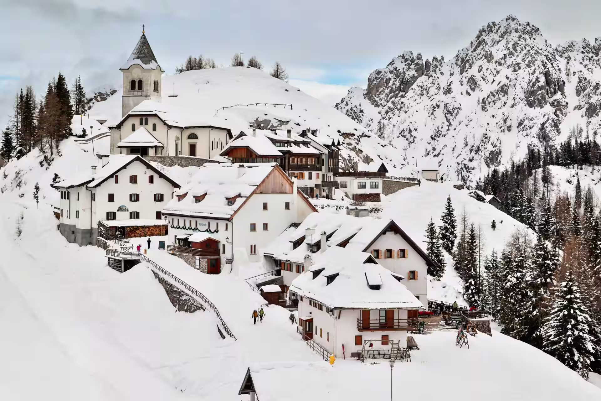 Explore the outdoors of Friuli-Venezia Giulia, italy with local guides