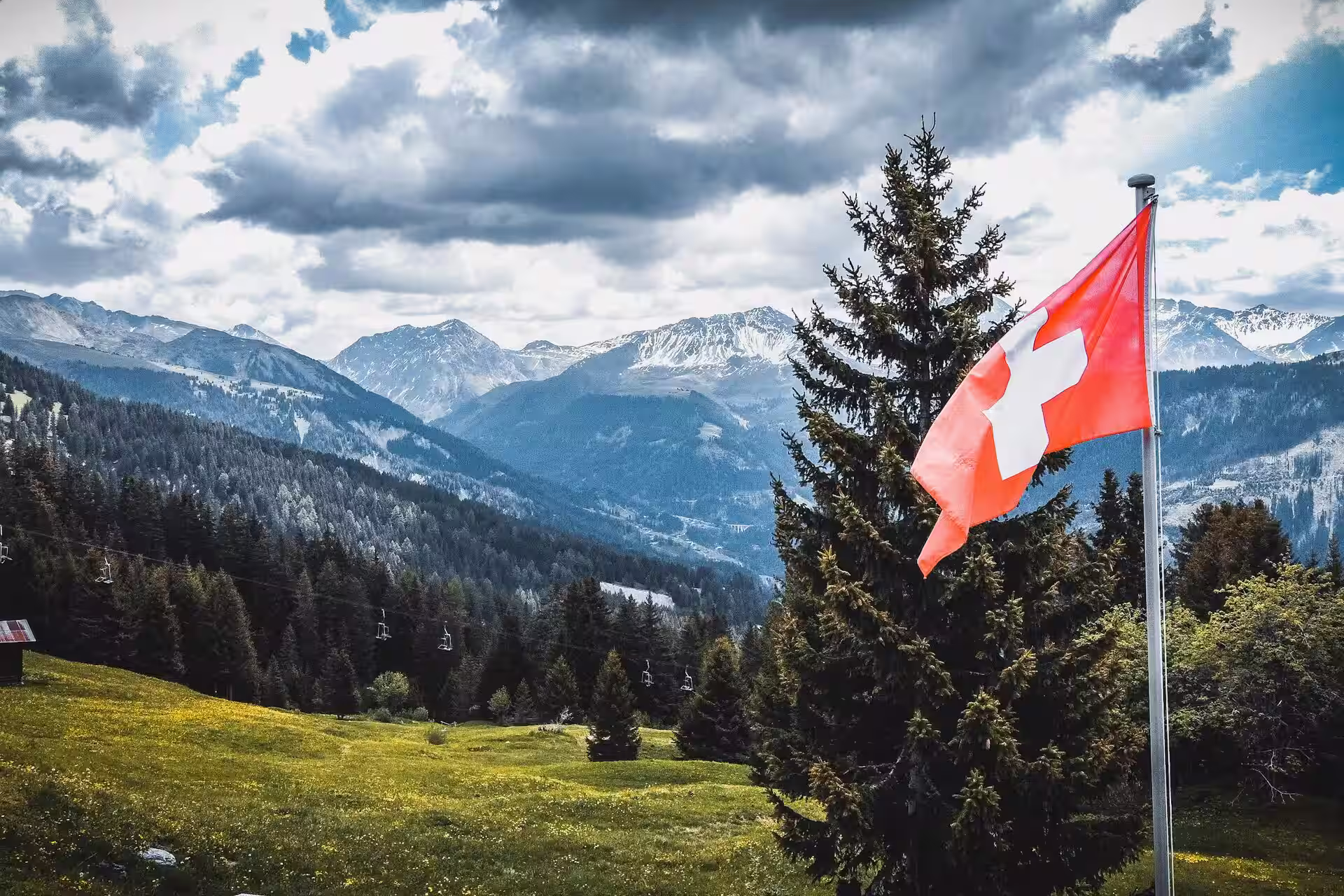 E-Biking in Graubünden, Switzerland – Best Spots & Local Tips