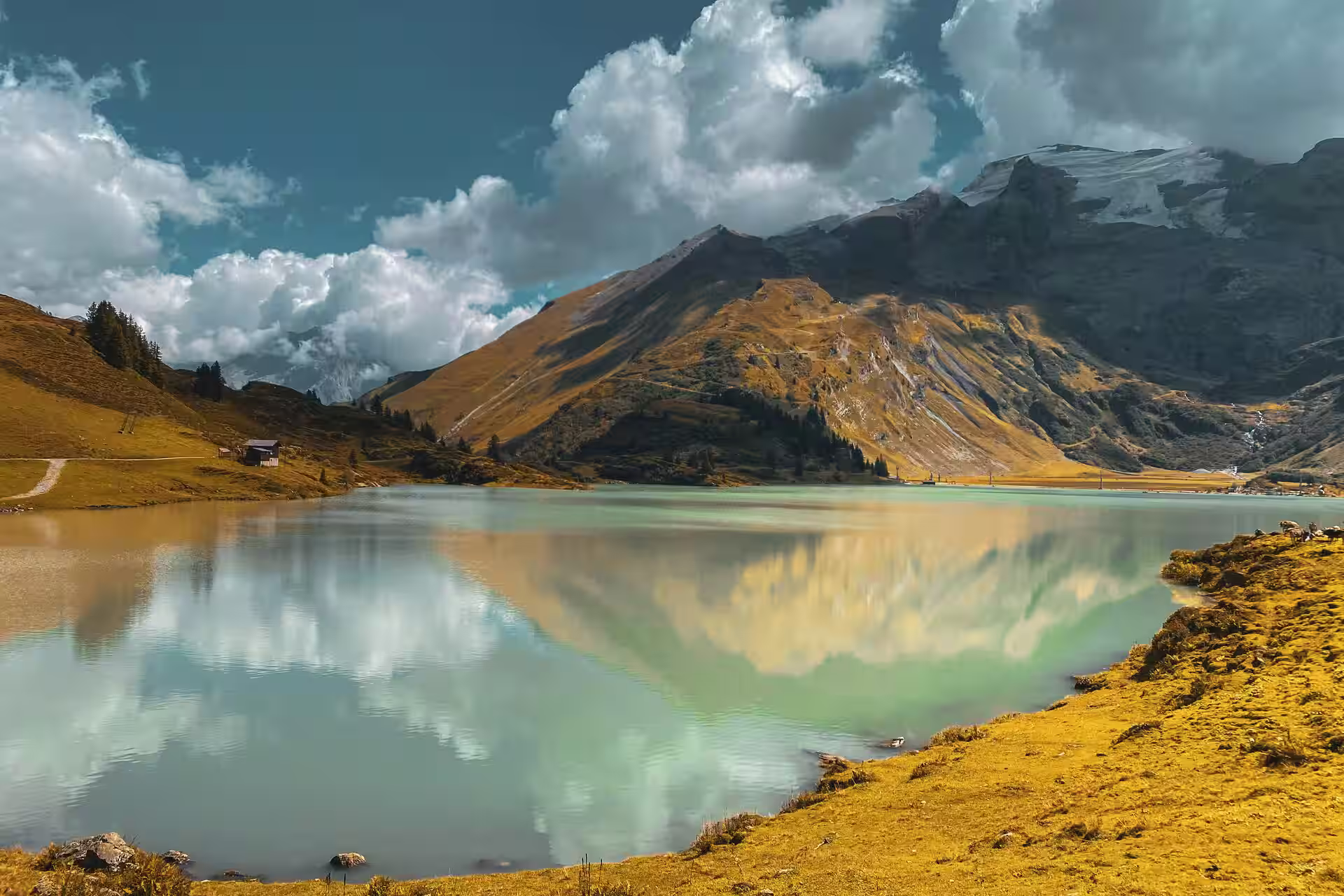 Explore the outdoors of Obwalden, Switzerland with local guides