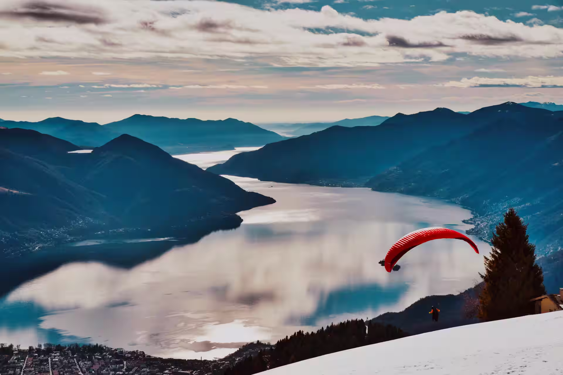 Paragliding im Tessin, Schweiz – Beste Starts und Rundflüge