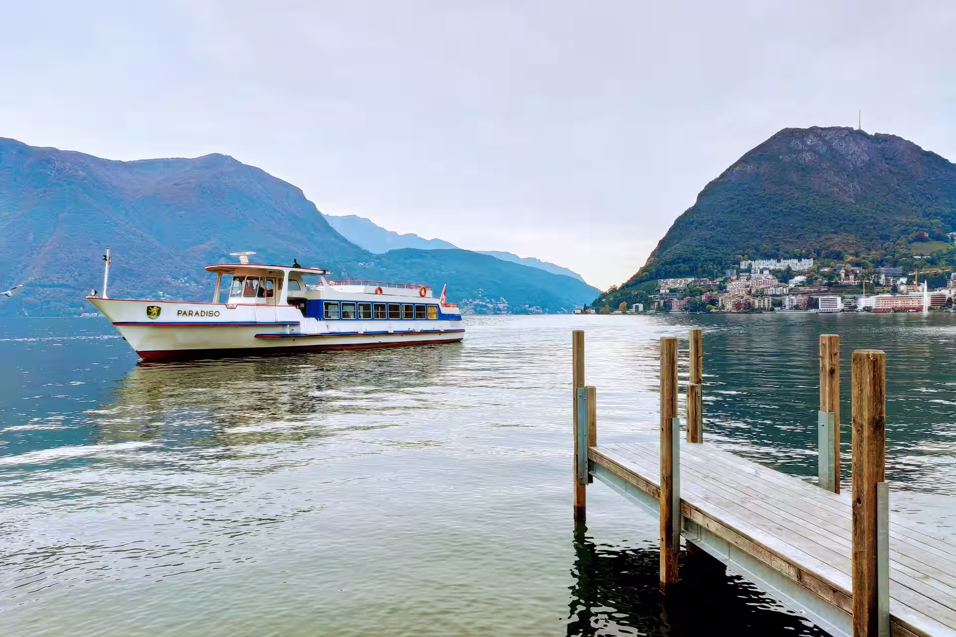 Stand Up Paddle im Tessin, Schweiz – Die besten Seen und Orte zum Erkunden