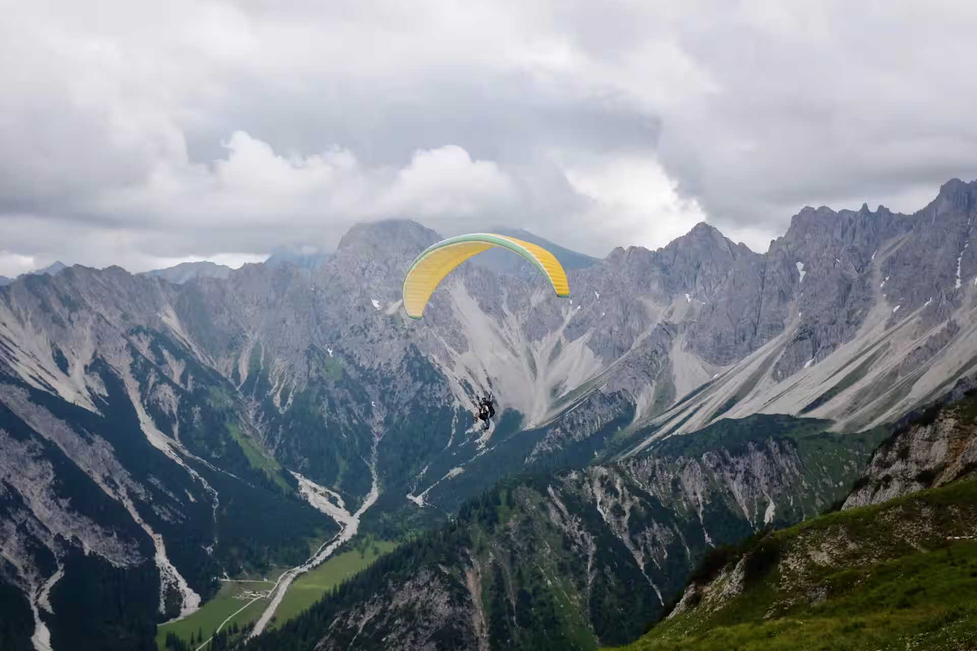 Parapendio in Tirolo, Austria: i migliori spot e consigli locali